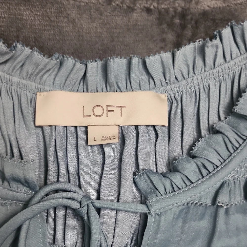 LOFT Light Blue Green Ruffle Sleeveless Blouse - Picture 5 of 9